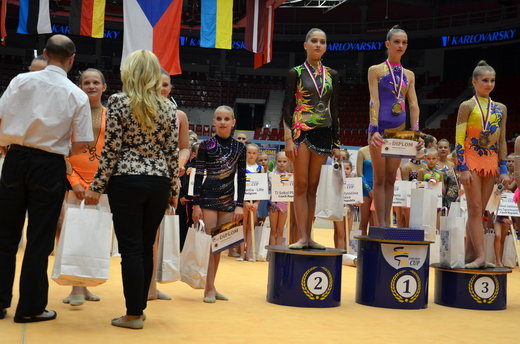 Carlsbad RG Cup - Klára Tamchynová na 17 místě.JPG