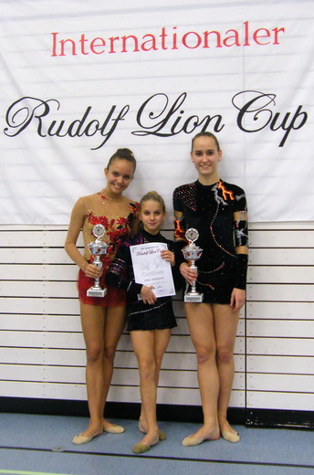 Lion Cup Hof 2012 - Zuzana, Klára a Anna