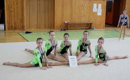 Moderní gymnastky TJ Slavia Karlovy Vary - 17