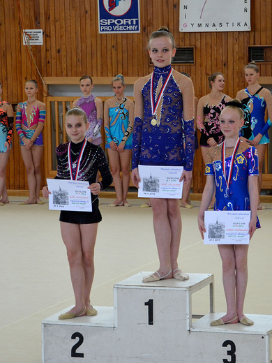 OP Plzeň - stříbrná Klára Tamchynová.jpg
