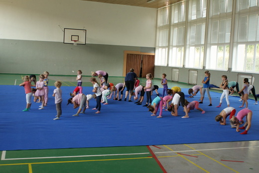 První trénink moderní gymnastiky Karlovy Vary 04